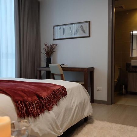 One Uptown Residence タギッグ エクステリア 写真