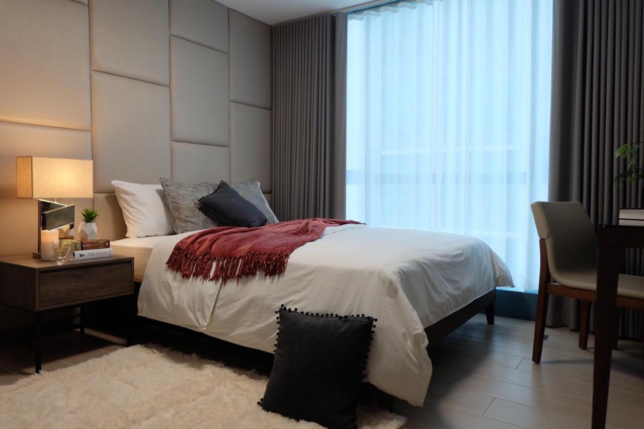 One Uptown Residence タギッグ エクステリア 写真